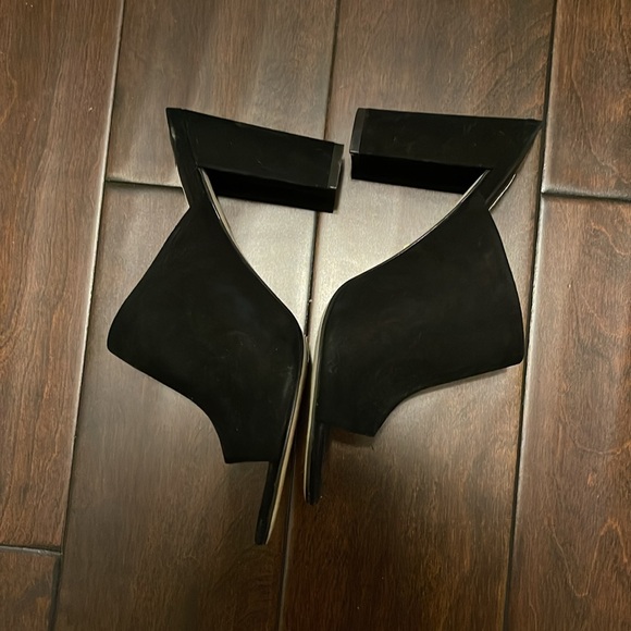 Steve Madden heels - Picture 2 of 3